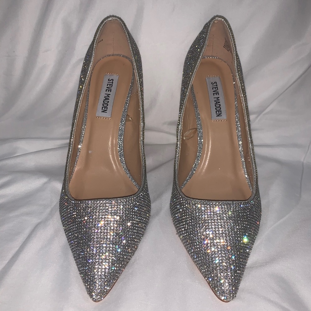 Steve Madden 9m alary rhinestone shoe
